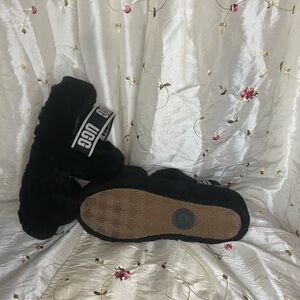 UGG fluffy slippers (please read description)